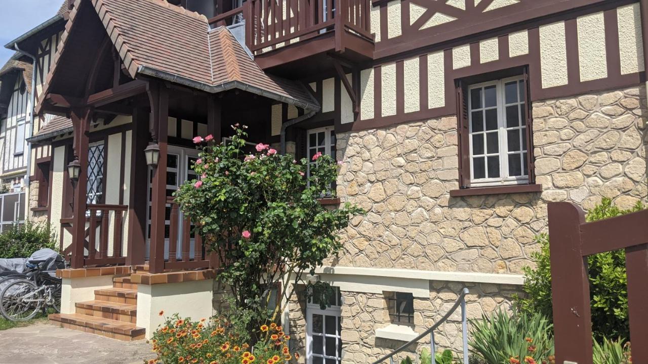 Seashore Hideaway Studio Hermanville-sur-Mer Exterior photo